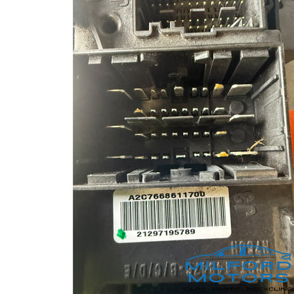 Used OEM Fuse Box Junction Power Distribution Block Module – 2021 Ford Transit 350 3.5L 46,252 Miles
