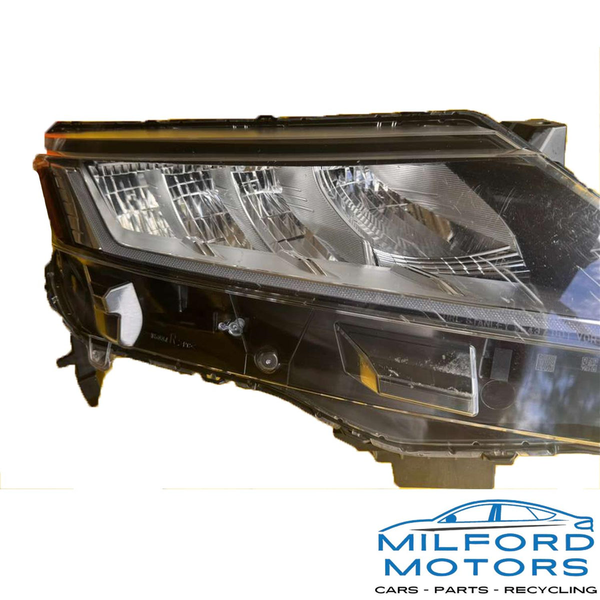 Used OEM Passenger Right LED Headlight – 2020–2025 Mitsubishi Outlander Sport / RVR – 8301D572