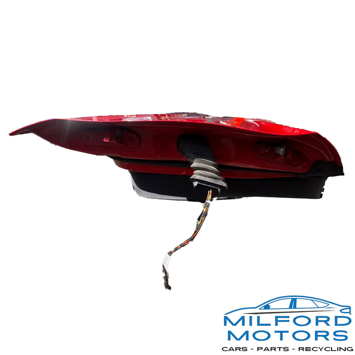 Used 2014-2019 Mercedes-Benz CLA250 CLA45 OEM Right Front Passenger Door Assembly Red 190,000 Miles
