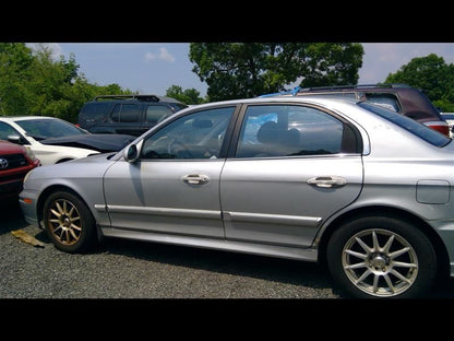 Driver Side LED Headlight Assembly 2002-2005 Hyundai Sonata Sedan 2.7L