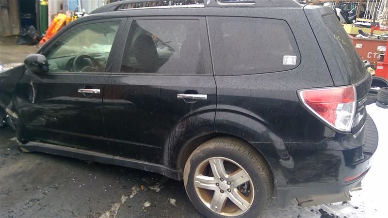 Driver Side Headlamp Assembly Halogen Fits 2009-2013 Subaru Forester 2.5L