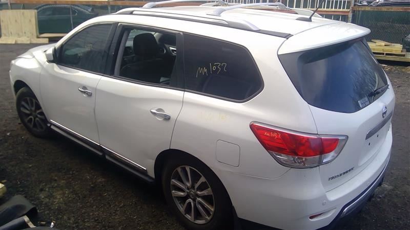 Driver Halo LED Headlight Assembly 2013-2016 Nissan Pathfinder 3.5L