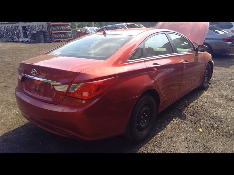 Passenger Side Halogen Headlight Assembly Fits 2011-2014 Sonata GLS 2.4L