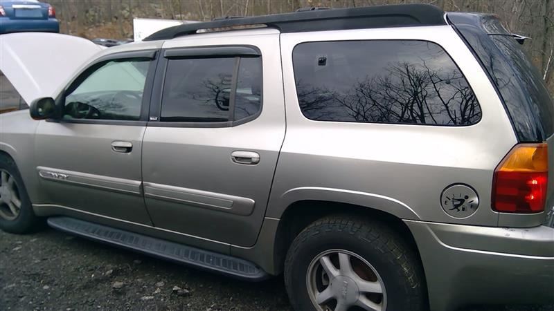 Driver Side Halogen Headlamp Assembly Fits 2002-2009 GMC Envoy XL 4.2L