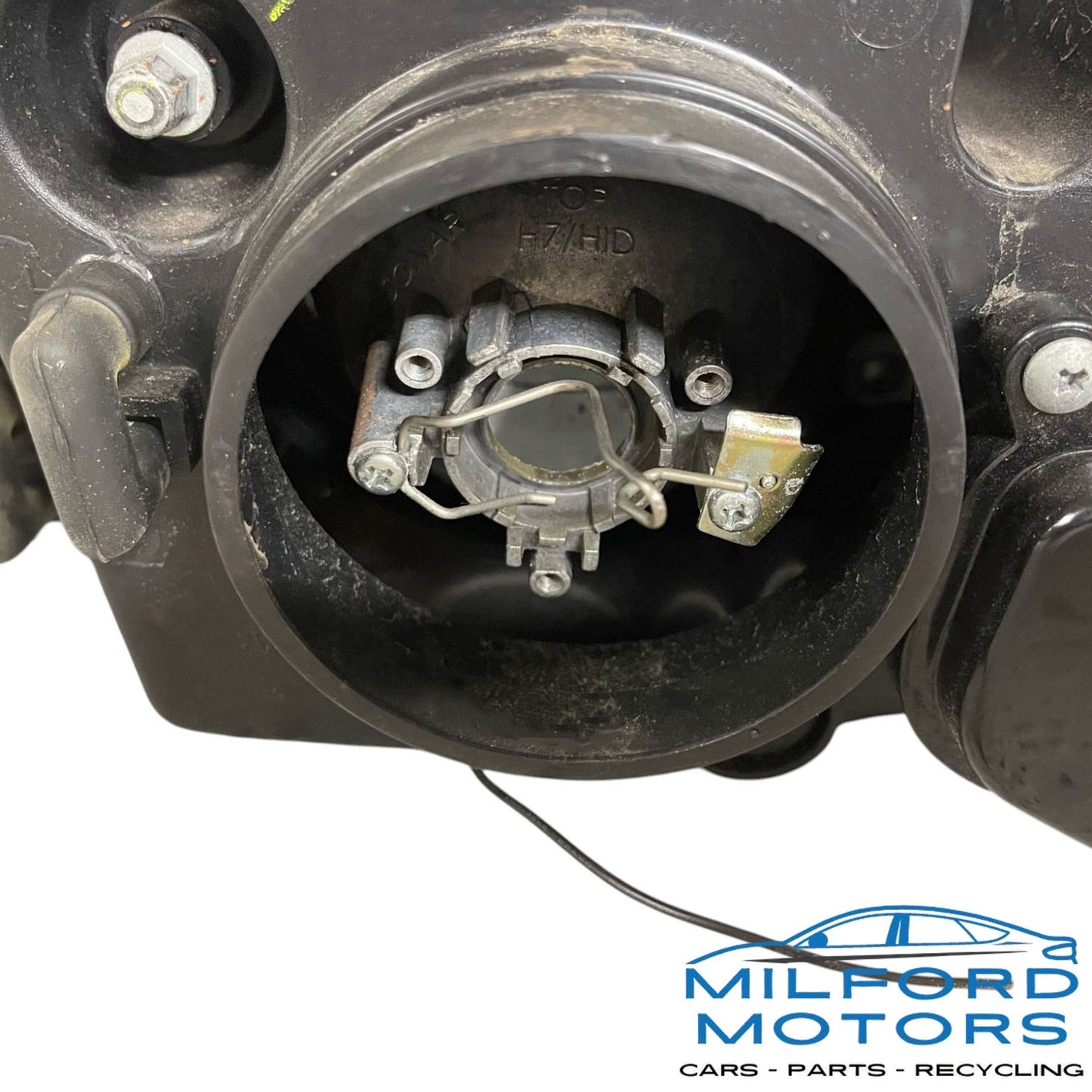 Driver Side Headlamp Assembly Fits for Fits 2002-2005 BMW 3 Series 3.0L