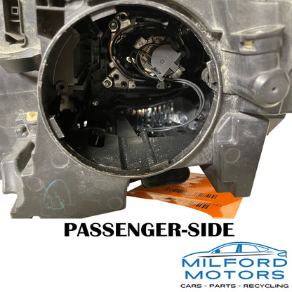 Passenger Side (RH) Halogen Headlight Assembly Fits 2013-2016 GL350 3.0L
