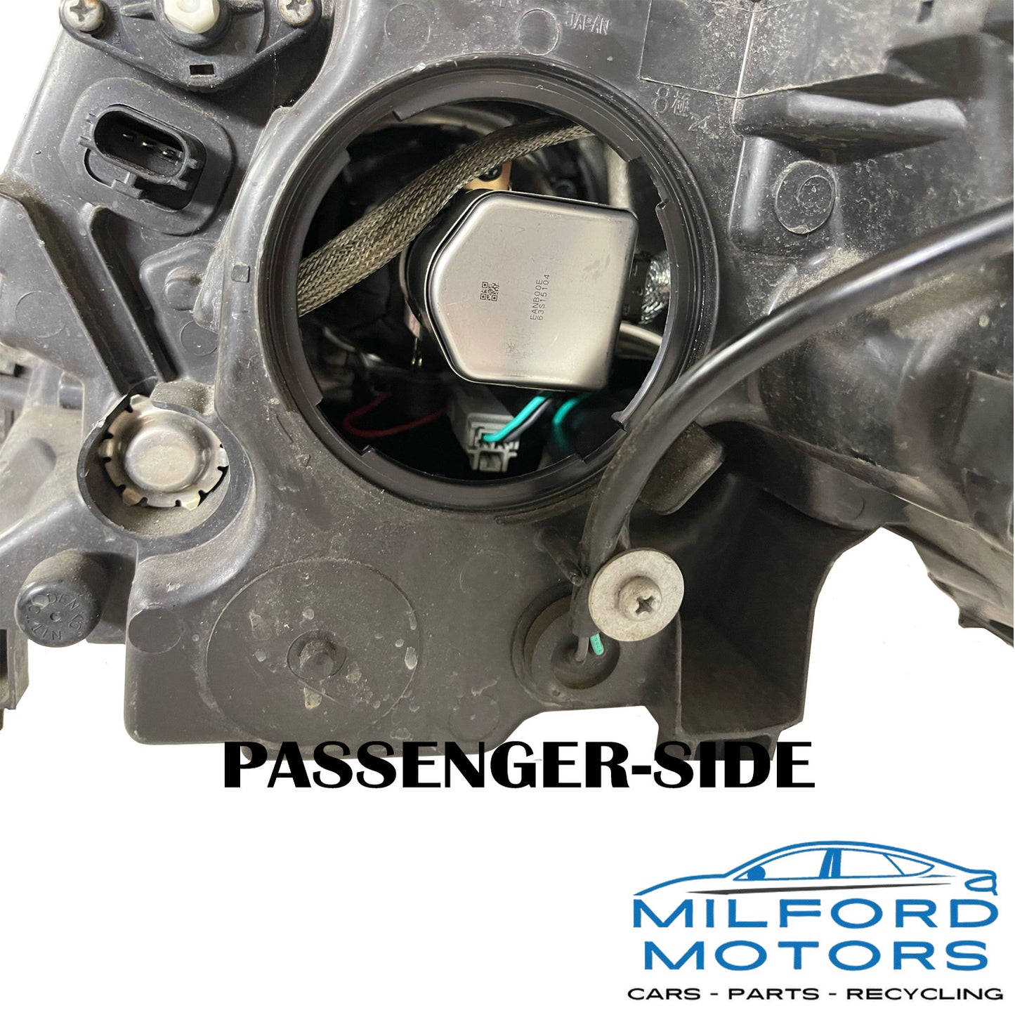 Passenger Side (RH) HID Headlight Assembly Fits 2009-2017 Infiniti FX37