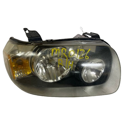 Passenger Side Headlight Assembly Halogen (Foggy Lens) Fits 2005-2007 Escape