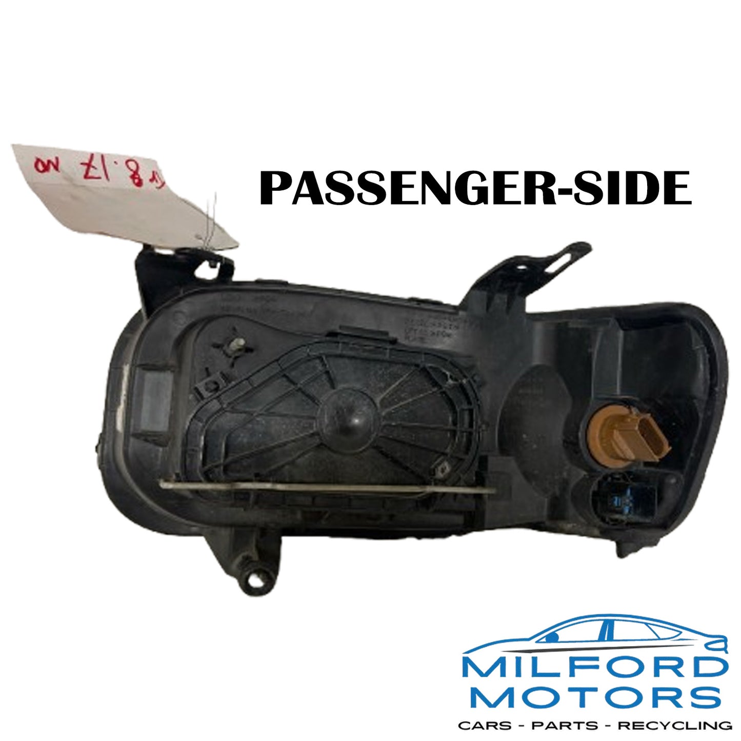 Passenger Side Headlight Assembly Halogen (Foggy Lens) Fits 2005-2007 Escape