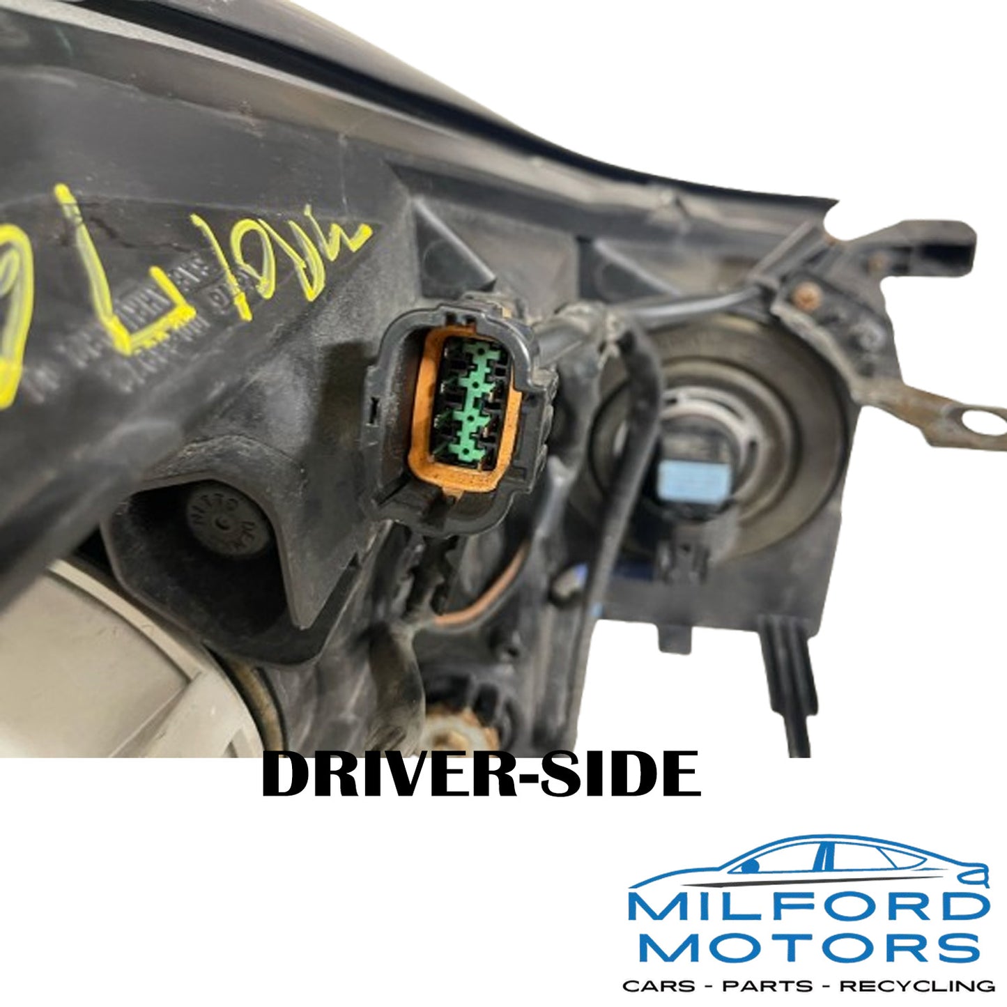 Driver Side Headlight Assembly Halogen Fits 2008 Infiniti EX35 3.5L