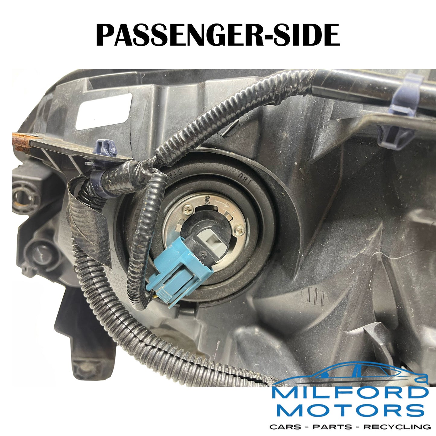 Passenger LED Headlamp Assembly w/o Projector Fits 2015-2016 Honda CR-V 2.4L