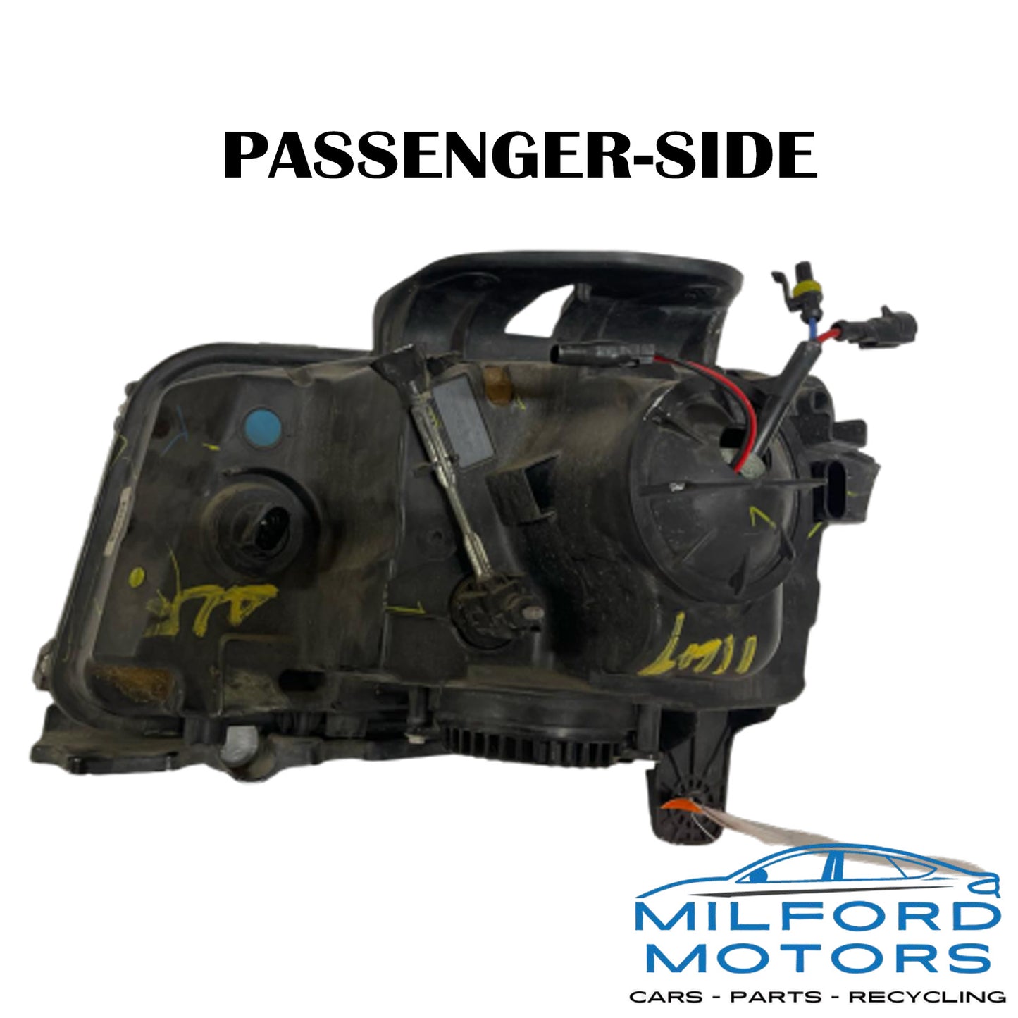 Passenger Side Headlight Assembly Halogen 2010-2013 Chevrolet Camaro LT 3.6L