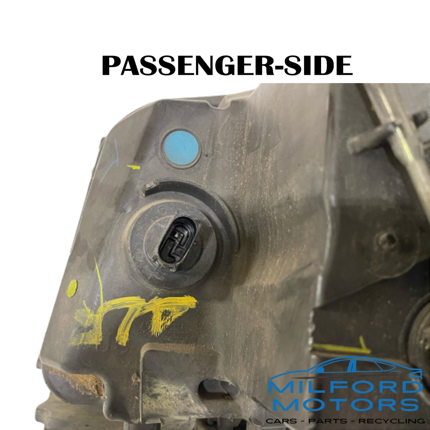 Passenger Side Headlight Assembly Halogen 2010-2013 Chevrolet Camaro LT 3.6L