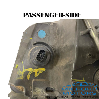 Passenger Side Headlight Assembly Halogen 2010-2013 Chevrolet Camaro LT 3.6L