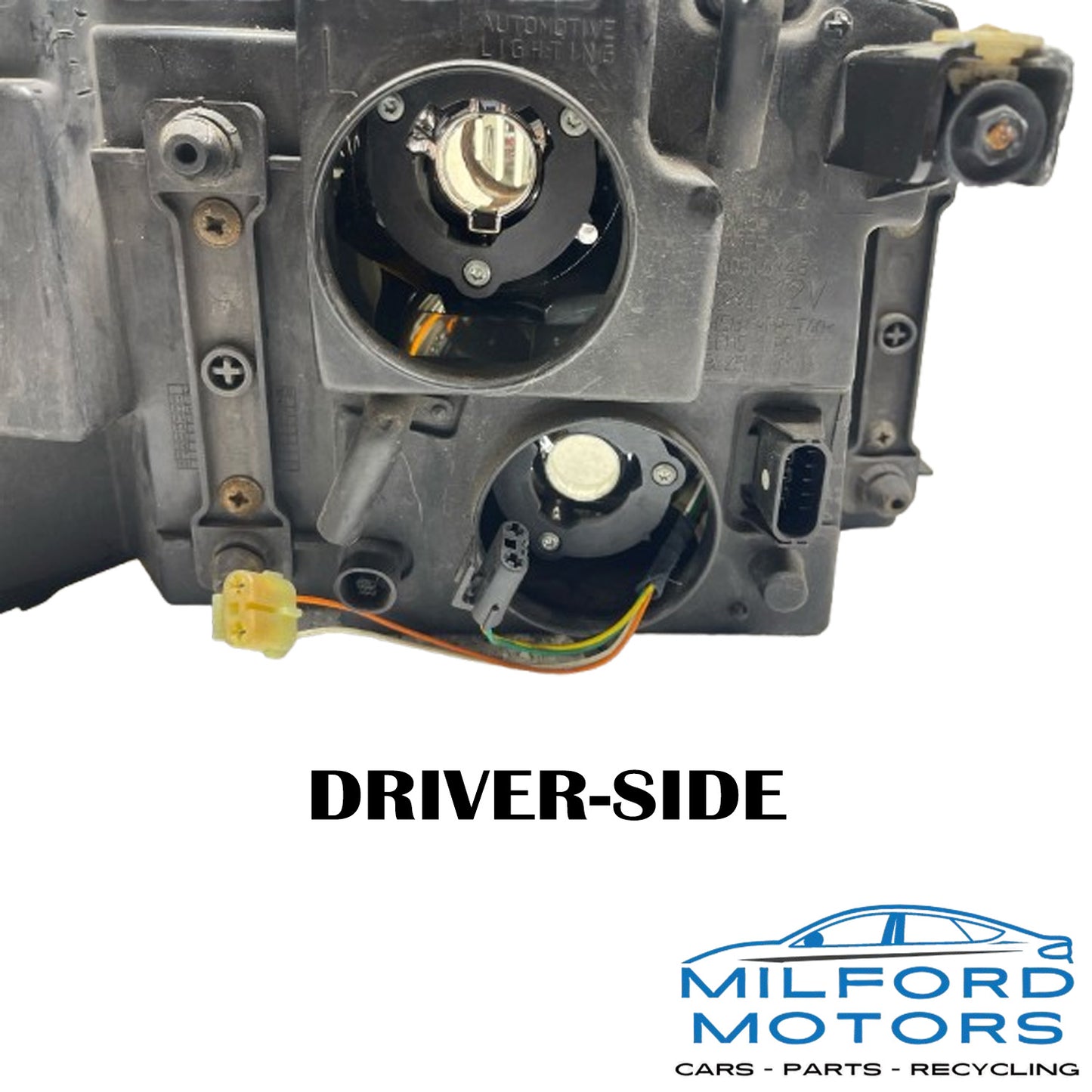 Driver Side Halogen Headlamp Assembly Fits 2002-2009 GMC Envoy XL 4.2L