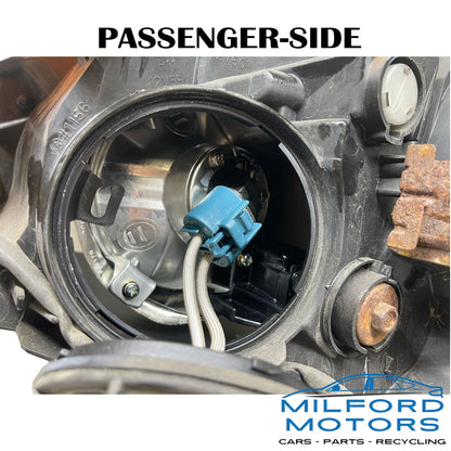 Passenger Side Halogen Headlight Assembly Fits 2008 Mitsubishi Lancer 2.0L