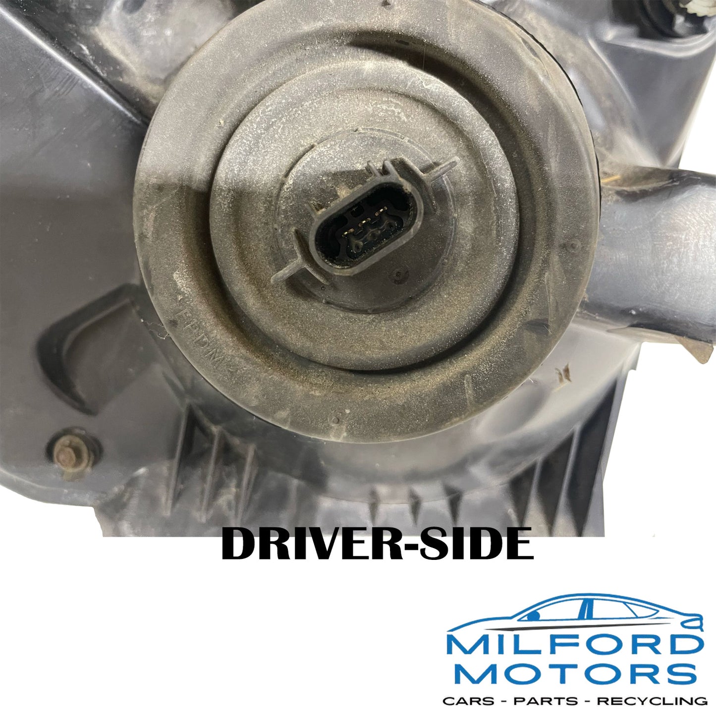 Driver Side Sealed Beam Headlight Assembly Fits 1997-2017 Ford E-250 4.6L