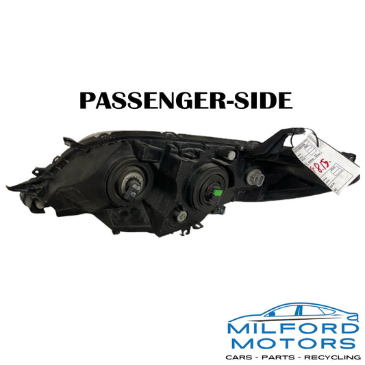 Passenger Side Halogen Headlight Assembly Fits 2011-2020 Toyota Sienna V6