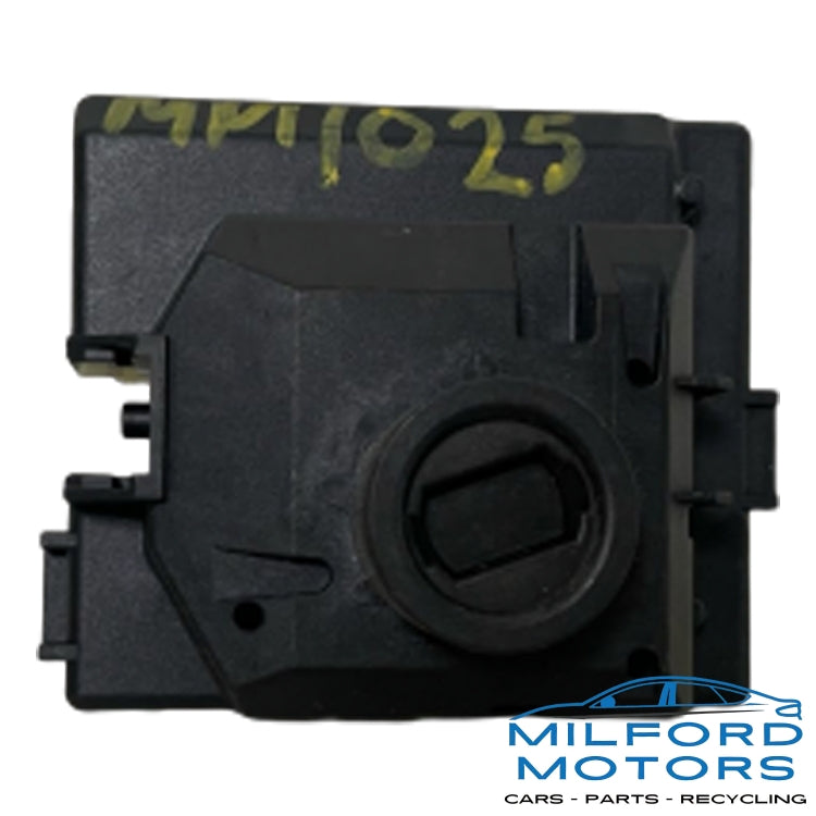 Electronic Control Module Engine/Motor Fits For 2015 Mercedes-Benz C-Class 2.0L