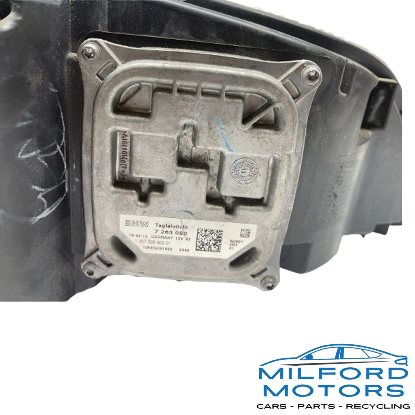 Used Driver-Side Adaptive/Xenon Headlight Assembly Fits 2012-2013 BMW X5 3.0L