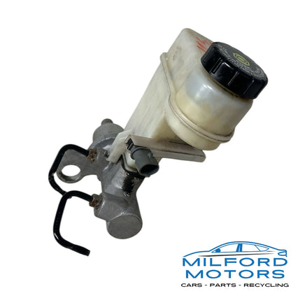 Used Brake Master Cylinder Fits for 2011 Saab 9-3 Sport 2.0L