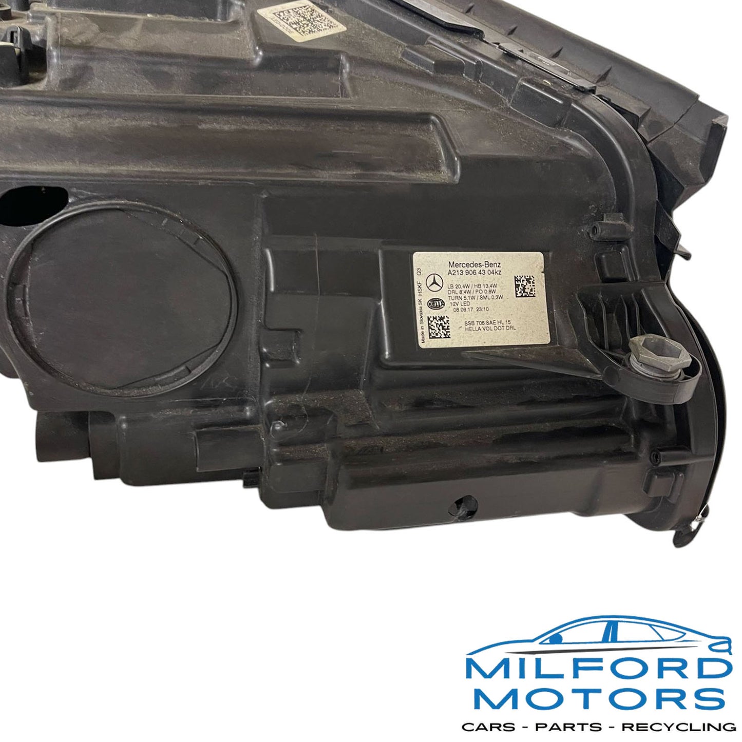 Used Driver Side LED HeadLamp Assembly Fits for 2017 Mercedes-Benz E400