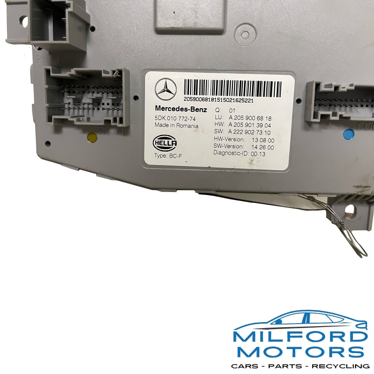 Used Engine Cabin Fuse Box Fits 2015 Mercedes-Benz C300 4MATIC Sedan 2.0L