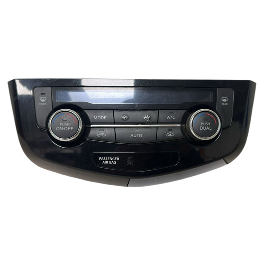 USED Temperature Control Fits for 2017-2023 Nissan Rogue Sport 2.0L