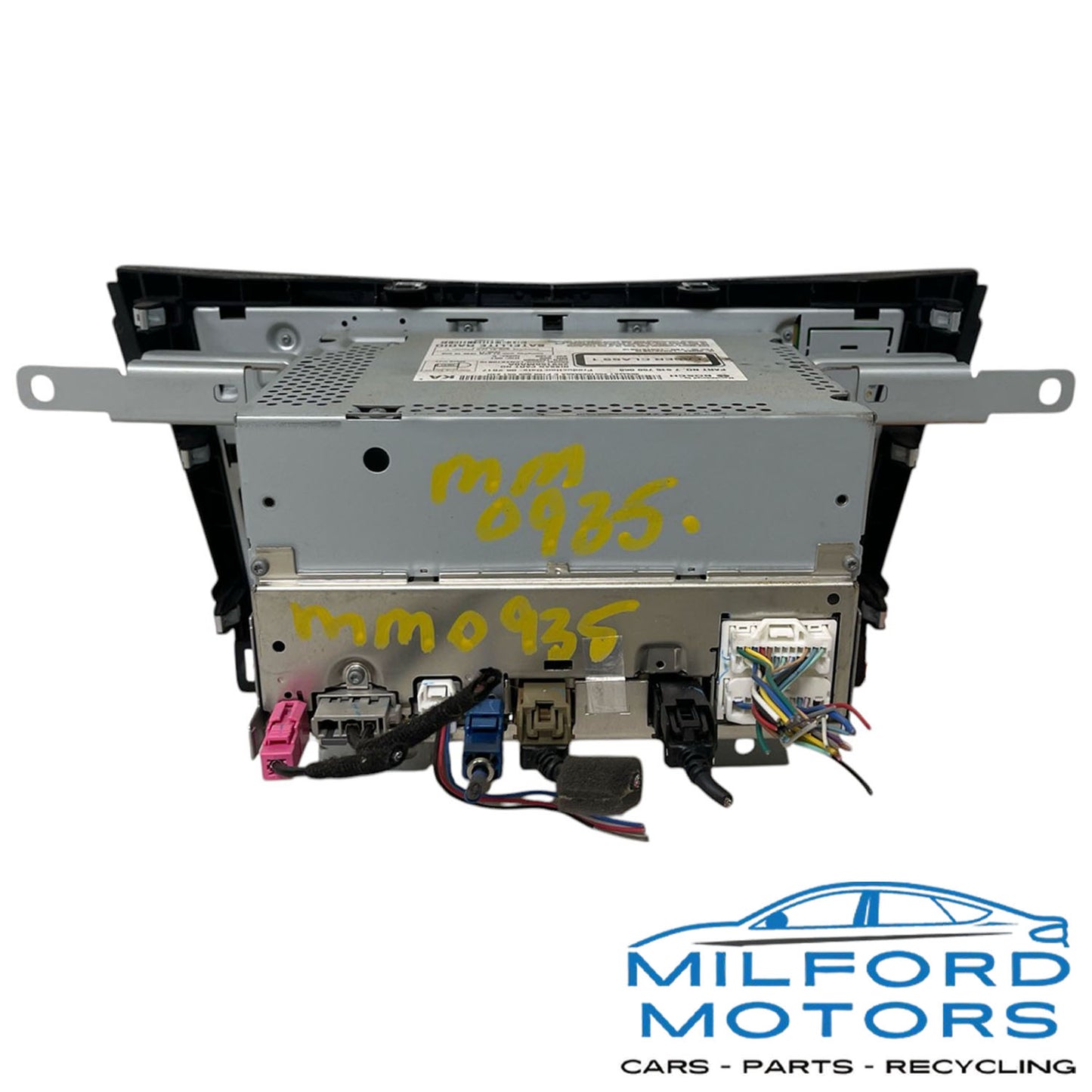 Audio Equipment Radio Receiver Fits for 2017 Nissan Rogue Sport 2.0L