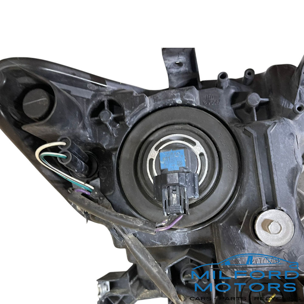 Driver Side Headlight Halogen Fits for 2014-2016 Nissan Roque 2.5L