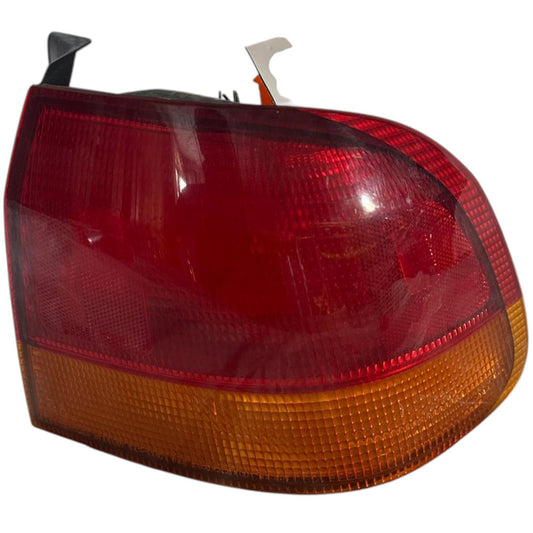 Right Passenger Side Tail Light Fits for 1996-1198 Honda Civic DX 1.6L