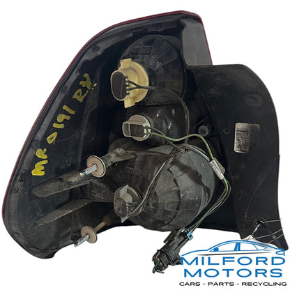 Right Passenger Side Tail Light Fits for 2004-2008 Chevrolet Malibu LT 2.2L