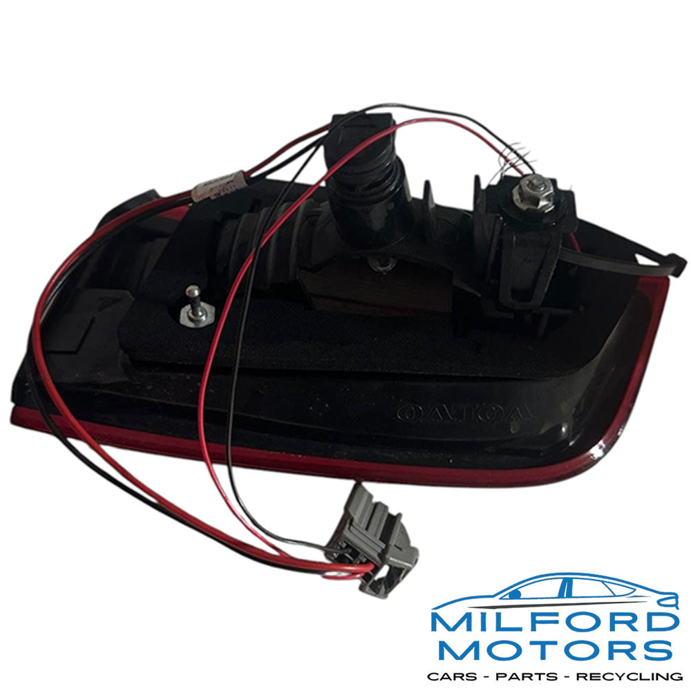 Left Driver Side Tail Light LID MTD Fits for 2011-2018 Volvo S60