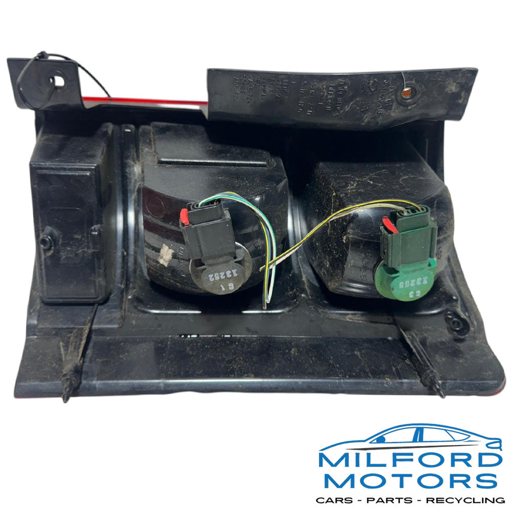 Left Driver Side Tail Light Fits for 2008-2010 Dodge Grand Caravan SE 3.3L