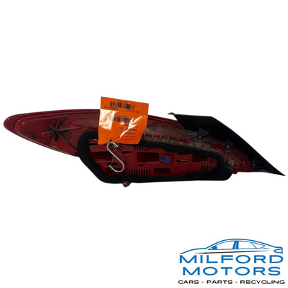 Right Passenger Side Tail Light Fits 2014-2016 Mercedes-Benz CLA CLA 250 2.0L