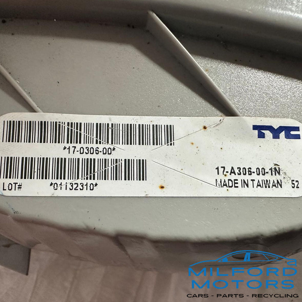 Left Driver Side Tail Light Fits for 2010-2013 Kia Sportage EX 2.4L