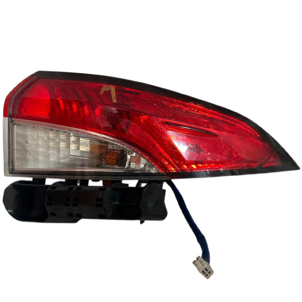 Right Passenger Side Tail Light Fits for 2020-2022 Toyota Corolla SE 2.0L