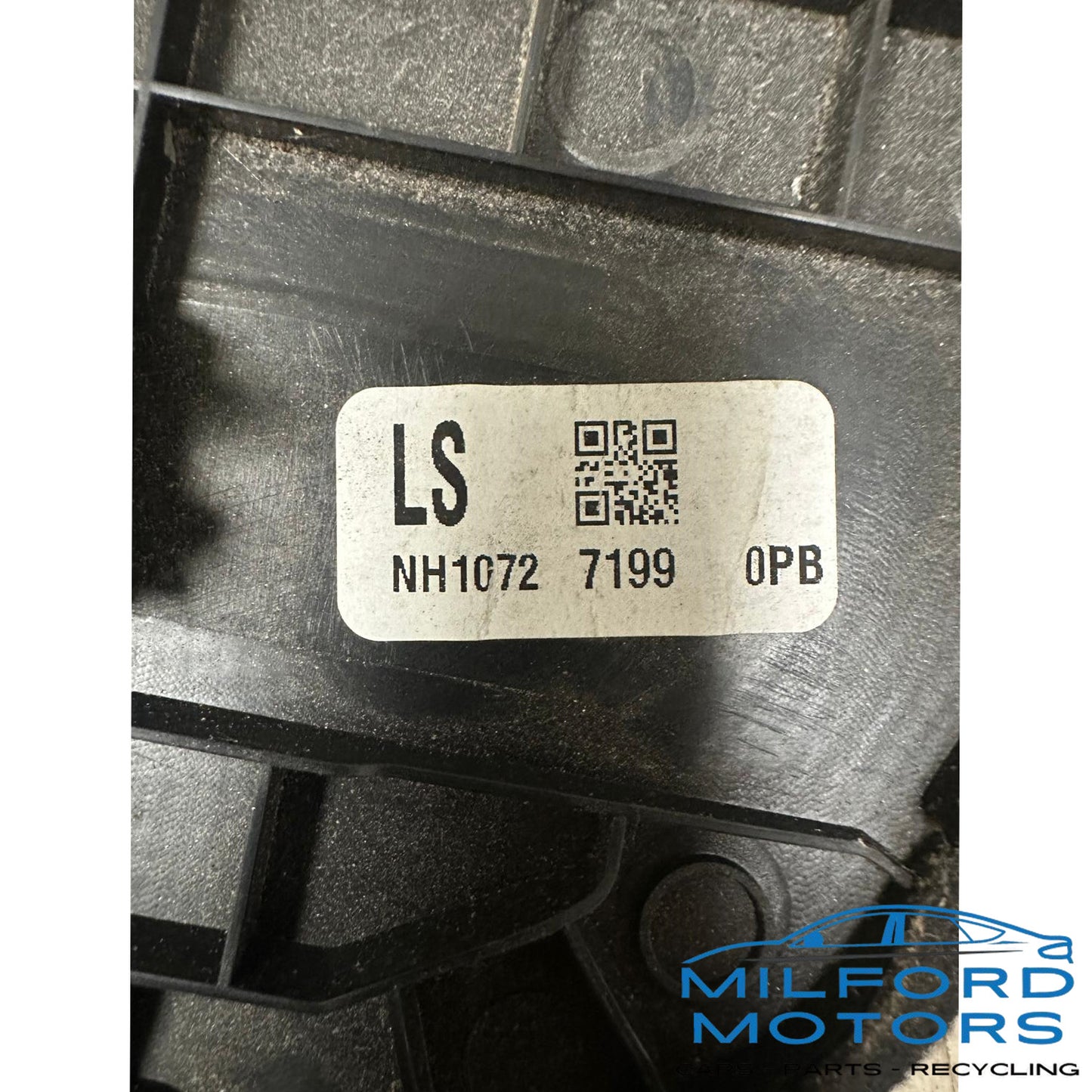 OEM Audio Equipment Radio Receiver 2018-2020 Honda Accord Sport Sedan