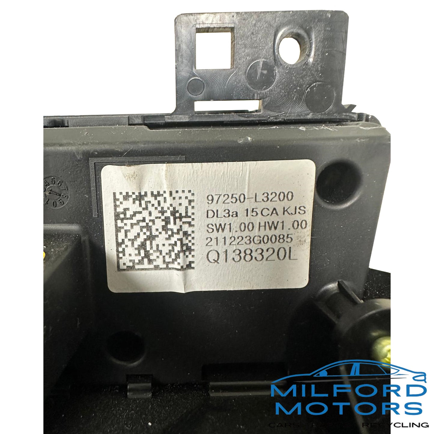 Black Temperature Control w/o Automatic Defog  2022-2024 Kia K5 LXS Sedan 1.6L