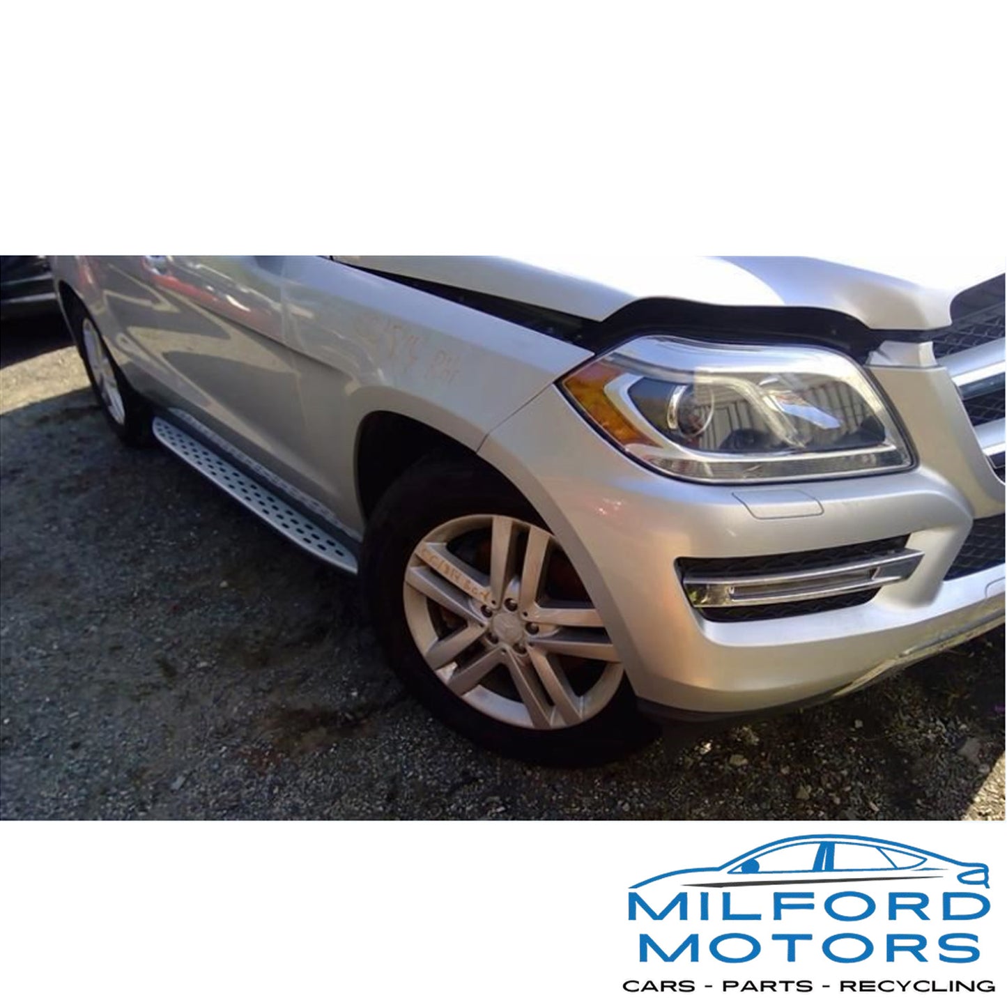 Passenger Side (RH) Halogen Headlight Assembly Fits 2013-2016 GL350 3.0L