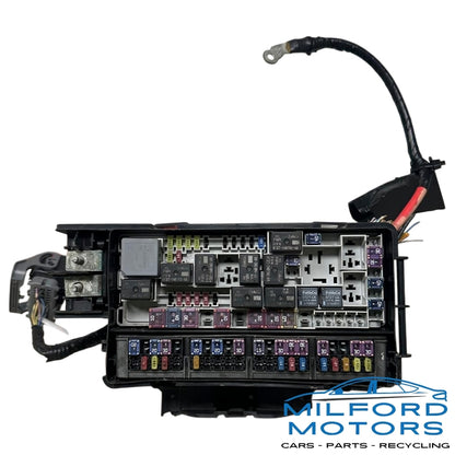 Fuse Box Engine Compartment Fits 2017 Ford Explorer XLT 3.5L