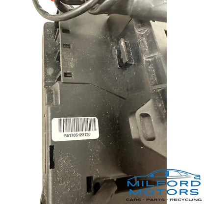 Fuse Relay Box Engine Compartment 2013-2015 Mercedes-Benz C300 Sedan 3.5L