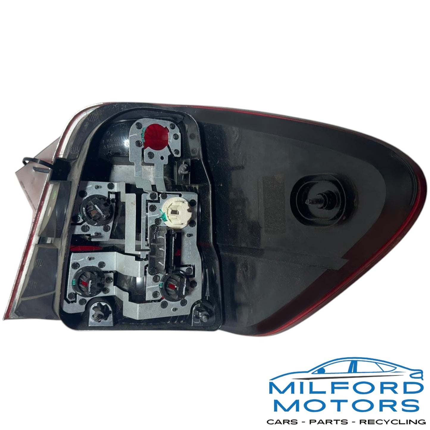 Driver Side Tail light Fits for 2009-2011 Mercedes-Benz M-Class ML 350 3.5L
