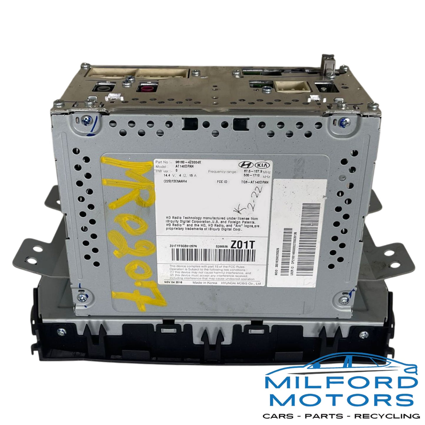 Audio Equipment Radio CD Player 5" Display Screen Fits 2017-2018 Santa Fe 2.4L