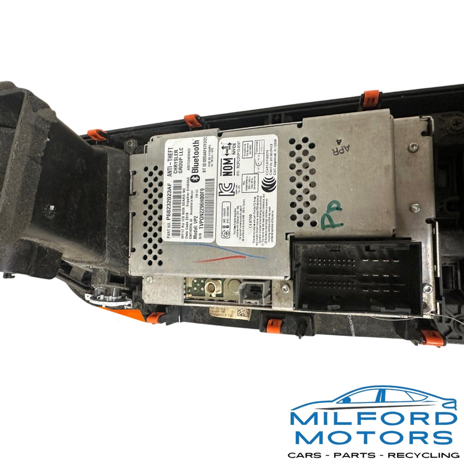 Used Radio Display & Receiver w/ 5.00" Touch Screen Fits 2017-2018 Pacifica 3.6L