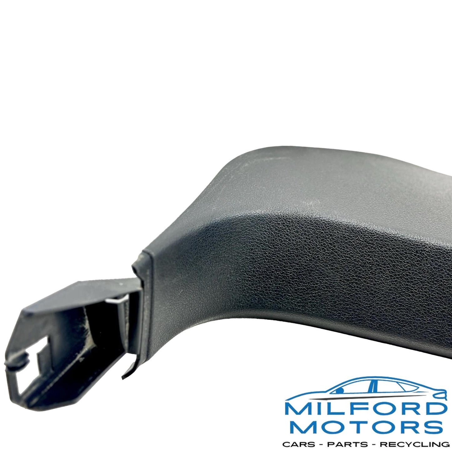 Front Right Side Lower A-Pillar Kick Trim - 2015 Audi Q7 Quattro Premium Plus V6