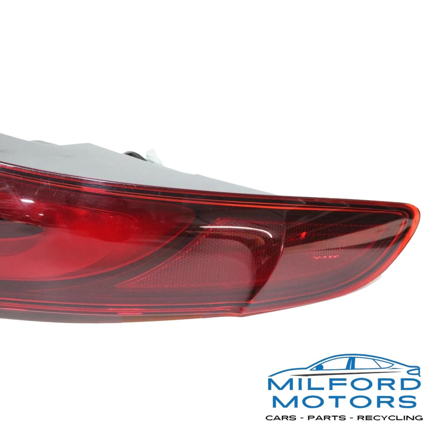 Passenger Side Outer Tail Light LED - 2020 Alfa Romeo Giulia Sedan 2.0L