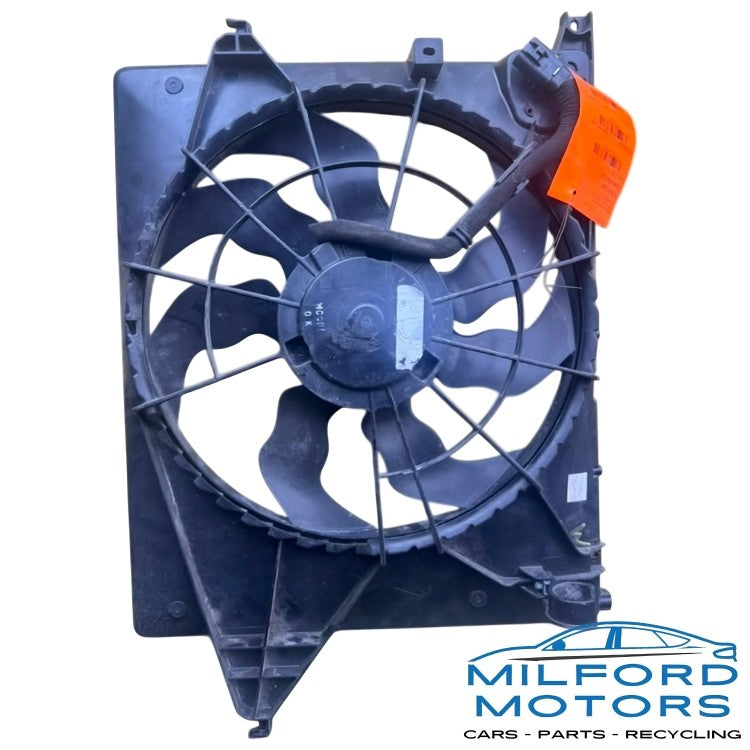 Radiator Fan Motor Fan Assembly Fits 2013-2019 Hyundai Santa Fe KIA Sorento 3.3L
