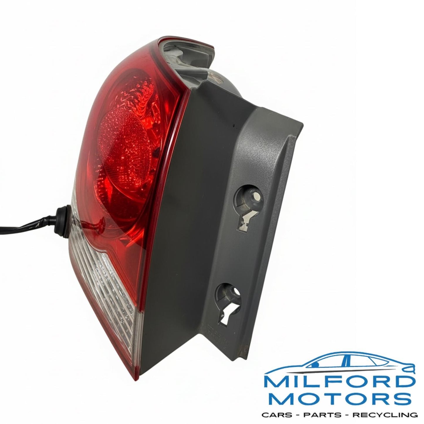 Driver Side Tail Light Quarter Panel Mounted Fits 2011-2016 Chevrolet Cruze 1.4L