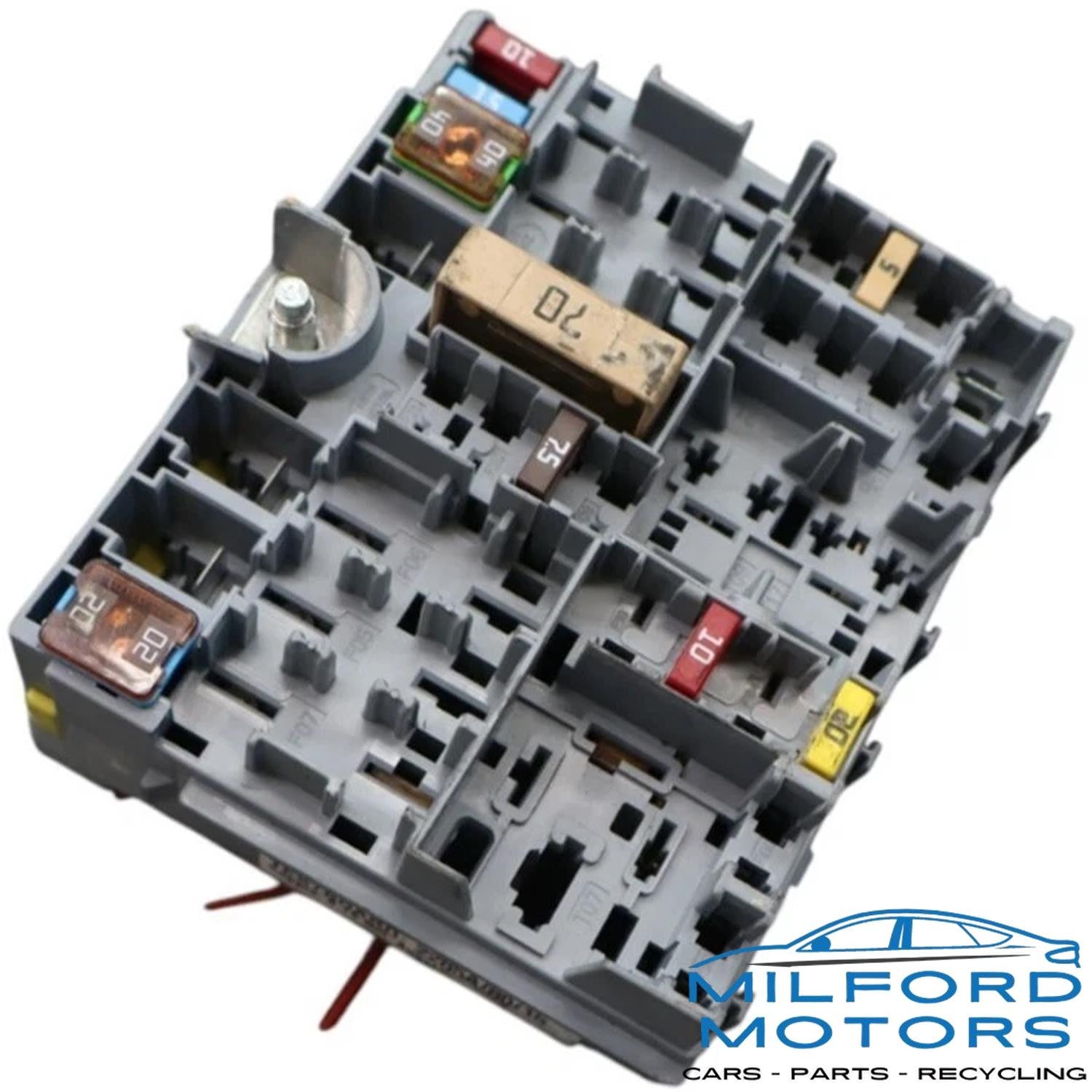 Engine Compartment Fuse Box - 2020 Alfa Romeo Giulia 2.0L 519-877-84